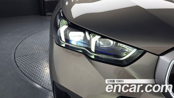 BMW 5 Series 2025, фото 8