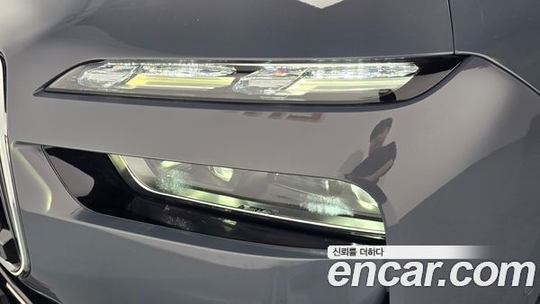 BMW 7 Series 2023, фото 8