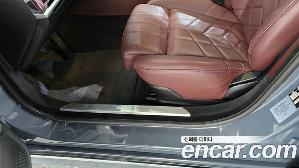 BMW 7 Series 2023, фото 30