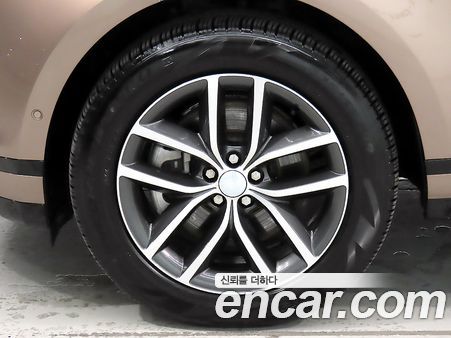 Land Rover Range Rover Evoque 2025, фото 5