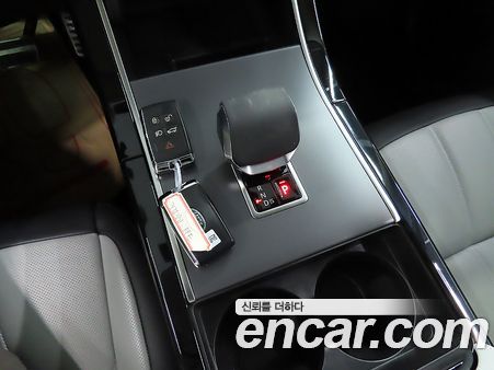 Land Rover Range Rover Evoque 2025, фото 9