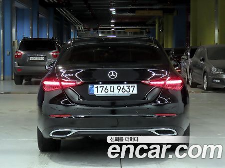 Mercedes-Benz C-Class 2024, фото 4