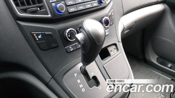 Hyundai Grand Starex 2021, фото 12