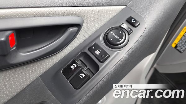 Hyundai Grand Starex 2021, фото 27