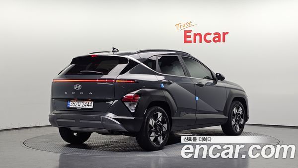 Hyundai Kona 2025, фото 2