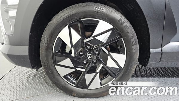 Hyundai Kona 2025, фото 5