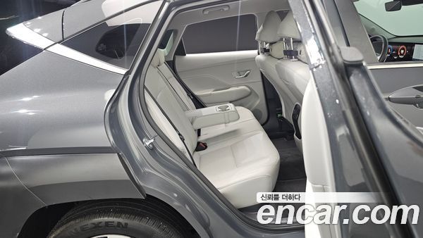 Hyundai Kona 2025, фото 17