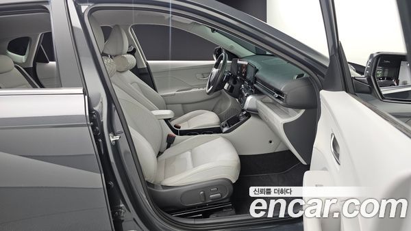 Hyundai Kona 2025, фото 16