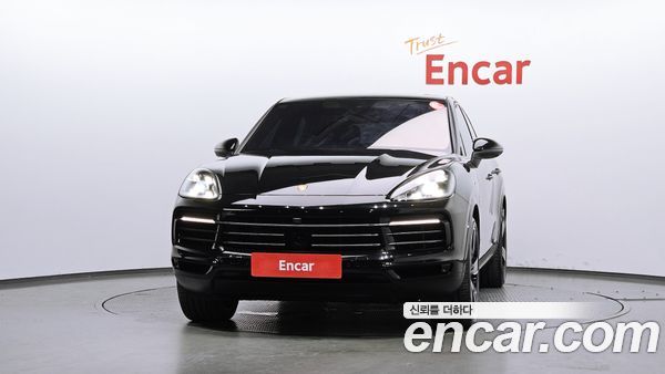 Porsche Cayenne 2023, фото 3