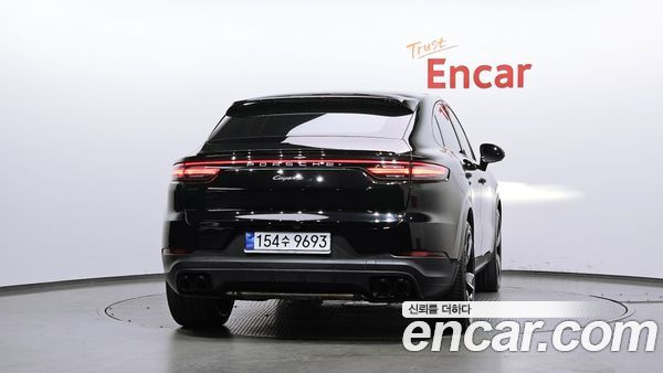 Porsche Cayenne 2023, фото 4