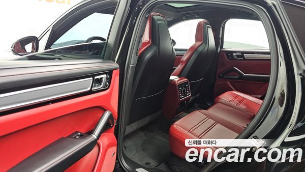 Porsche Cayenne 2023, фото 12