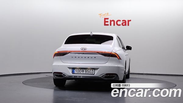 Hyundai Grandeur 2022, фото 4