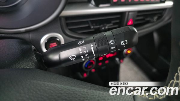 Kia Picanto 2023, фото 29