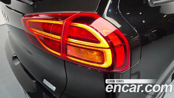 Kia Niro 2022, фото 9