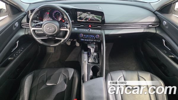 Hyundai Elantra 2022, фото 7