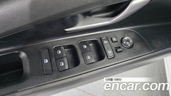 Hyundai Elantra 2022, фото 14
