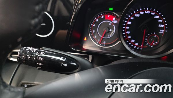 Hyundai Elantra 2022, фото 16