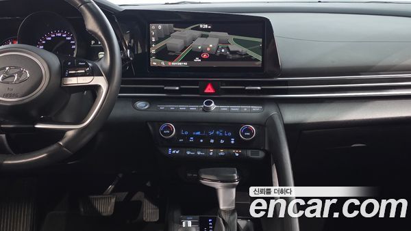 Hyundai Elantra 2022, фото 20