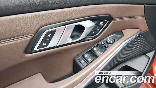 BMW 3 Series 2021, фото 26