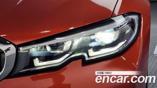 BMW 3 Series 2021, фото 8