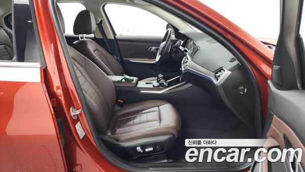 BMW 3 Series 2021, фото 16