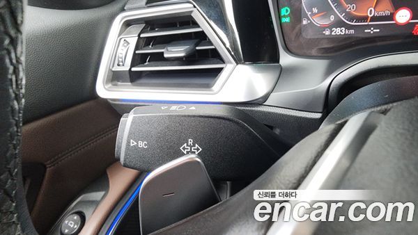 BMW 3 Series 2021, фото 35