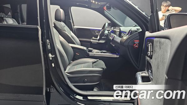 Mercedes-Benz GLB 2023, фото 16