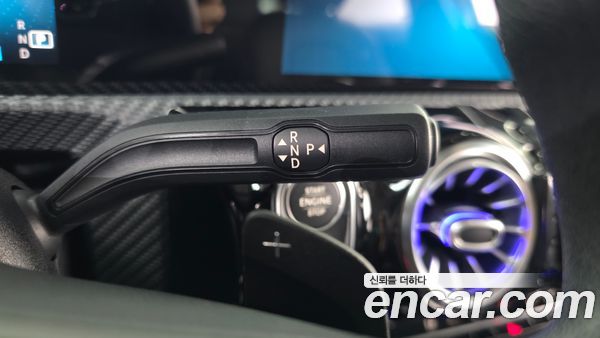 Mercedes-Benz A-Class 2020, фото 9