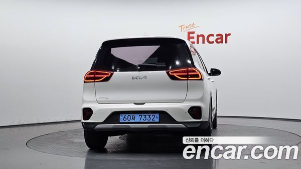 Kia Niro 2023, фото 4