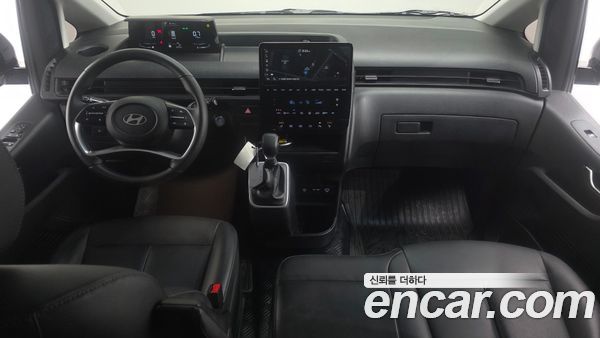 Hyundai Staria 2025, фото 7