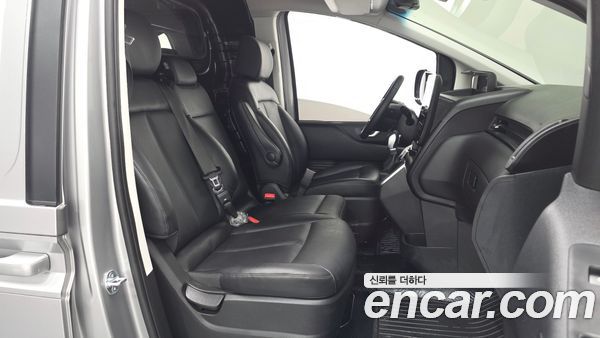 Hyundai Staria 2025, фото 11