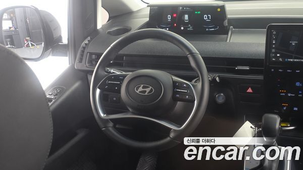 Hyundai Staria 2025, фото 13