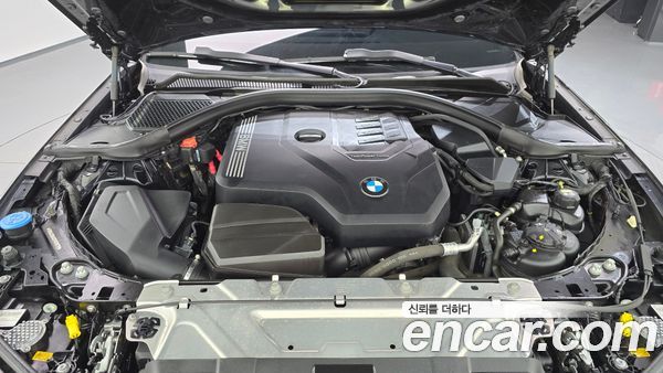 BMW 3 Series 2022, фото 5