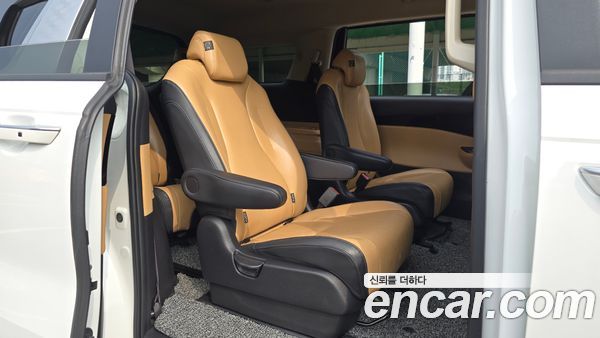 Kia Carnival 2023, фото 12