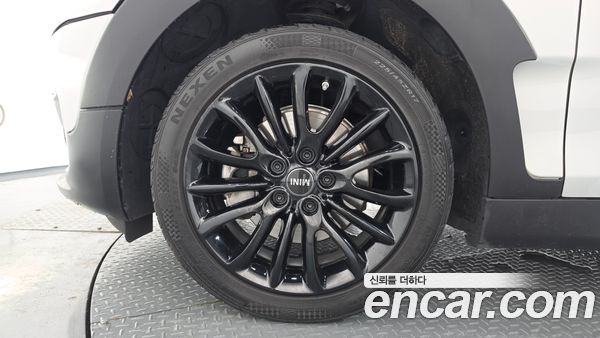 MINI CLUBMAN 2023, фото 5