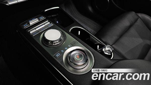 Genesis GV70 2022, фото 12