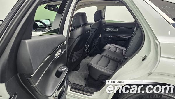 Genesis GV70 2022, фото 32