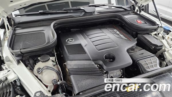 Mercedes-Benz GLE 2023, фото 6