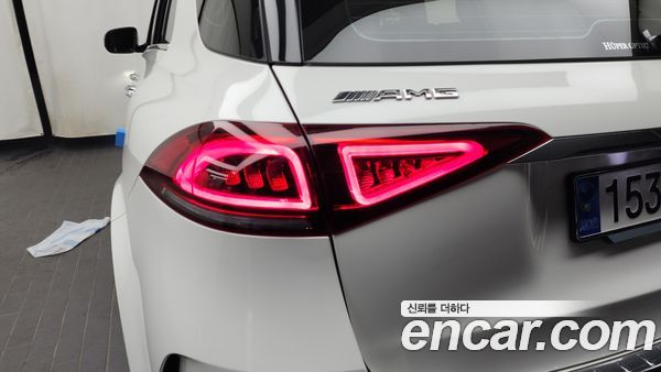 Mercedes-Benz GLE 2023, фото 9