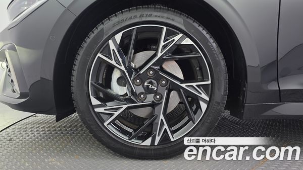 Kia K5 2025, фото 5