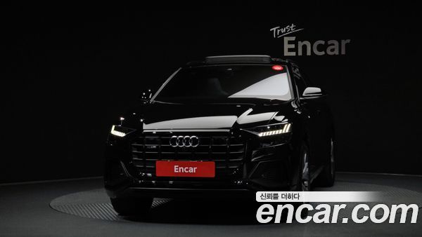 Audi Q8 2022, фото 3