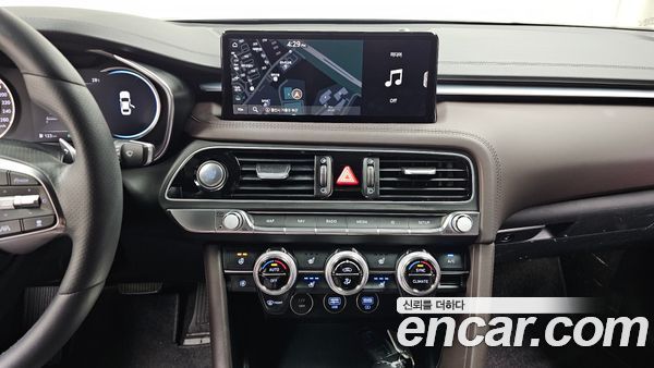 Genesis G70 2022, фото 17