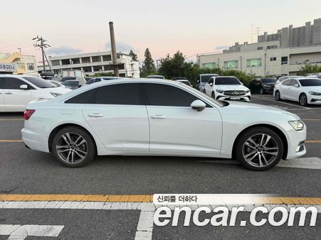 Audi A6 2023, фото 4