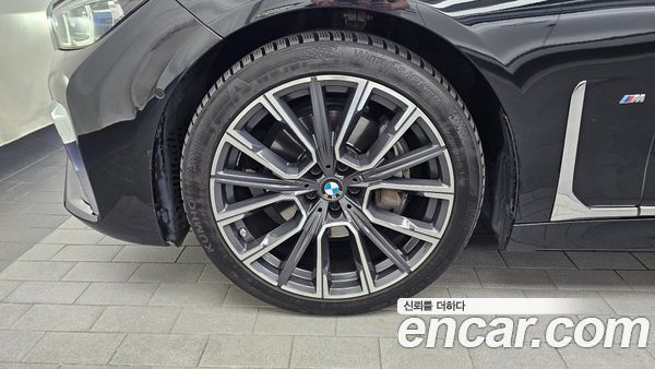 BMW 7 Series 2021, фото 5