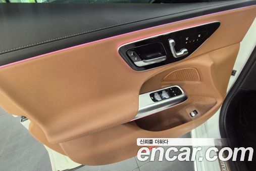 Mercedes-Benz E-Class 2024, фото 15