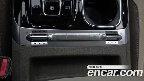 Kia Carnival 2023, фото 31
