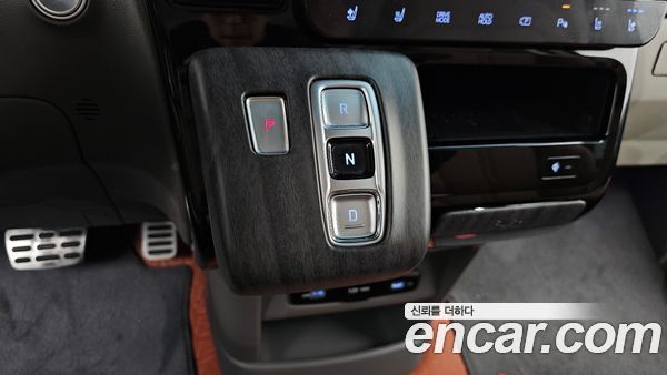 Hyundai Staria 2023, фото 11