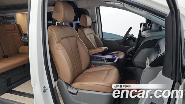 Hyundai Staria 2023, фото 15