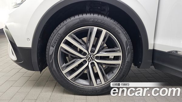 Volkswagen Tiguan 2024, фото 5