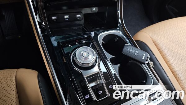 Kia Carnival 2023, фото 11